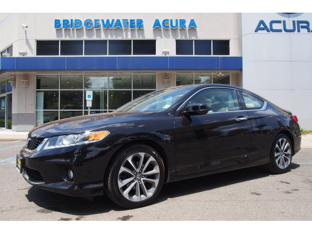 Pre Owned 13 Honda Accord Ex L V6 Ex L V6 2dr Coupe 6a In Bridgewater a Bill Vince S Bridgewater Acura
