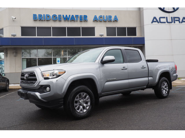 Pre-Owned 2016 Toyota Tacoma SR5 V6 4x4 SR5 V6 4dr Double Cab 6.1 ft LB ...