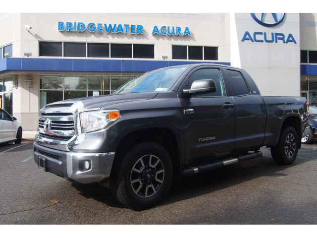 Share 95+ About 2017 Toyota Tundra Double Cab Unmissable - In.daotaonec