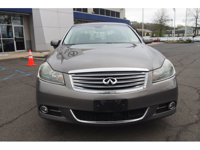 Infiniti m35 x