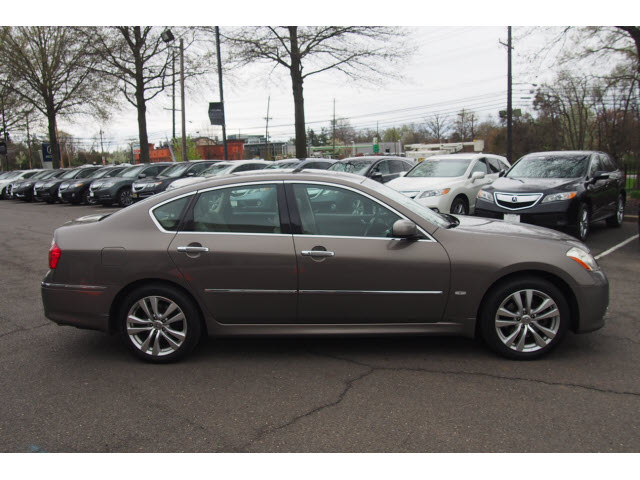 Pre-Owned 2009 INFINITI M35 X w/Nav AWD x Sedan Luxury 4dr in