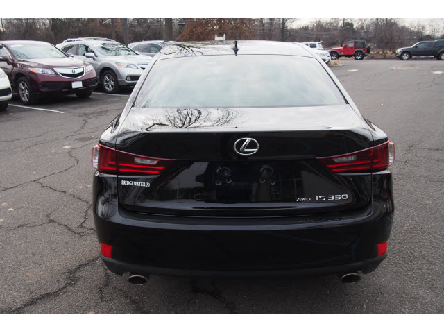 Pre-Owned 2014 Lexus IS 350 F Sport AWD w/Nav AWD 4dr Sedan in