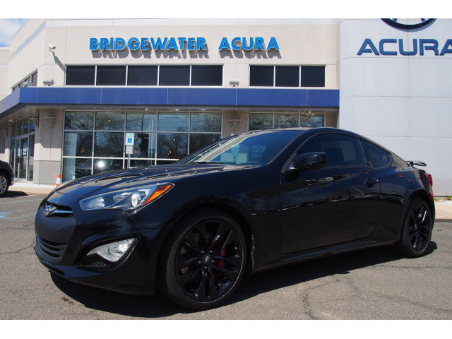 Pre Owned 2014 Hyundai Genesis Coupe R Spec 2 0t 2 0t 2dr Coupe 8a In Bridgewater P12851s Bill Vince S Bridgewater Acura