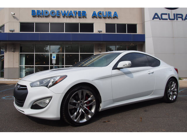 Pre Owned 2014 Hyundai Genesis Coupe 3 8 R Spec 3 8 Grand